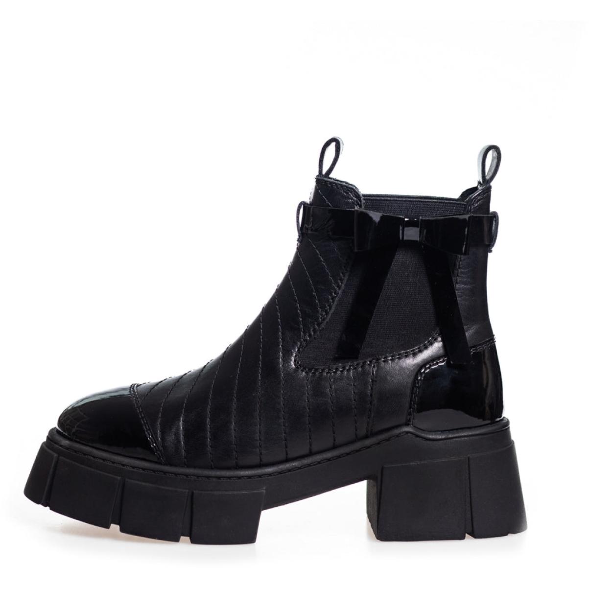Women Falling - Black Patent Ankle Boots Affordable Copenhagen Shoes