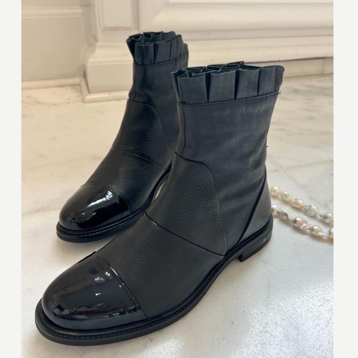 Ankle Boots Margaret - Black W/Patent Toe Top Copenhagen Shoes Women - 1